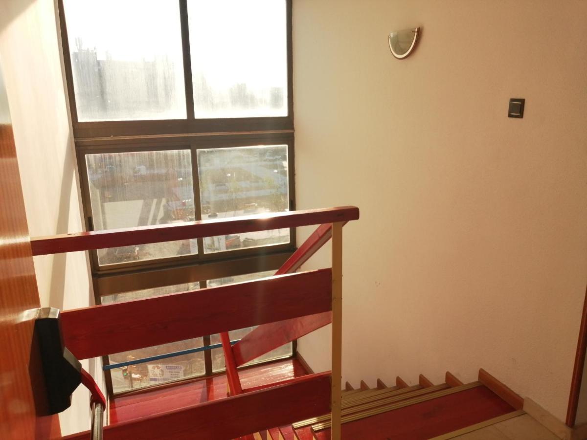 Hostal Jaime I อูเอสกา ภายนอก รูปภาพ