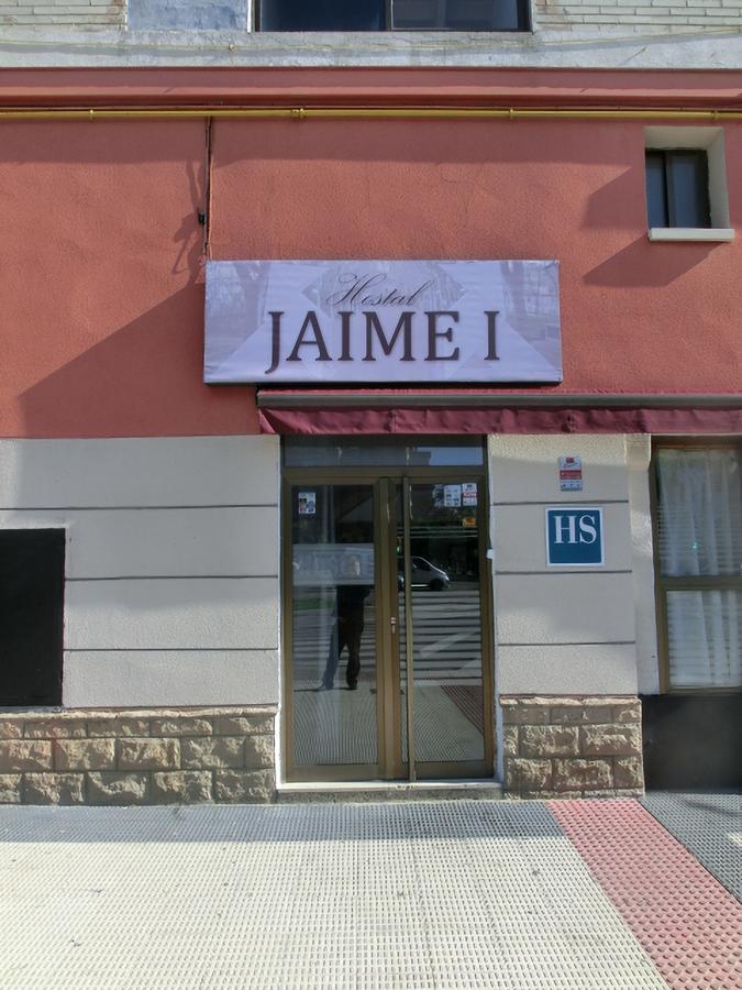 Hostal Jaime I อูเอสกา ภายนอก รูปภาพ